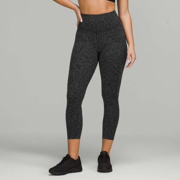 Lululemon Base Pace High-Rise Crop 23" Intertwined Camo Deep Coal Multi Sz 14 - Picture 11 of 13